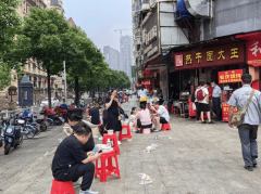 新店存活率不脚35